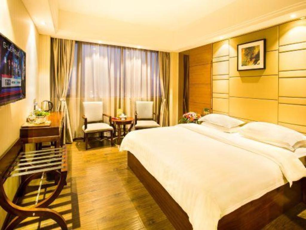 Greentree Inn Guangdong Jieyang Bus Terminal Station Ronghua Avenue Business Hotel Екстер'єр фото