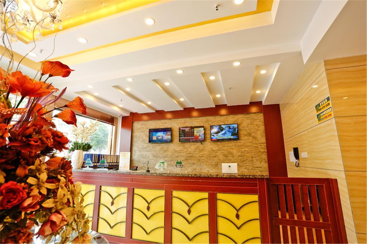 Greentree Inn Guangdong Jieyang Bus Terminal Station Ronghua Avenue Business Hotel Екстер'єр фото